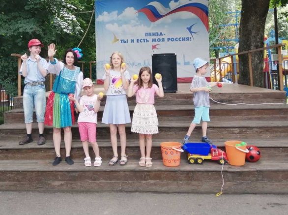 "Чудеса из ларчика со сказками"