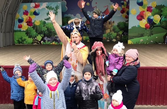 "В гостях у сказки" Детский парк