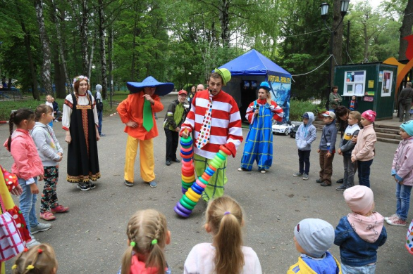 "День мороженого"