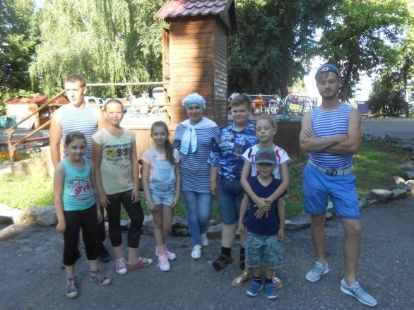 «Десант – УРА»