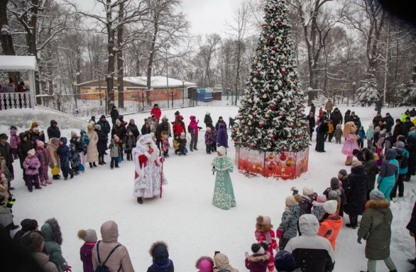 "Новогодние выходные продолжаются.." "Новогодние выходные продолжаются.."