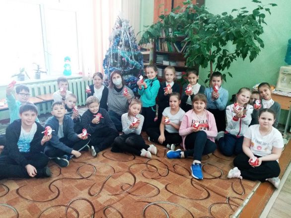 Студия "Конфетти" в гостях у ребят Студия "Конфетти" в гостях у ребят