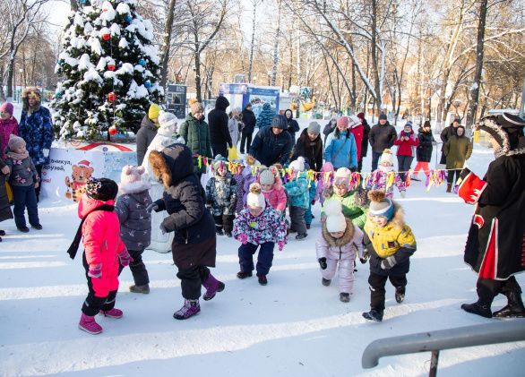 Рождественский день в Детском парке