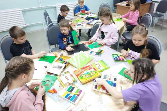Ребята познакомились с техникой - "Пластилинография" Ребята познакомились с техникой - "Пластилинография"