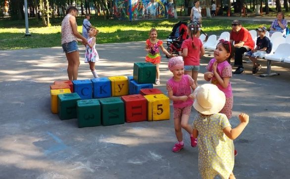 "В гостях у сказки". Детский парк
