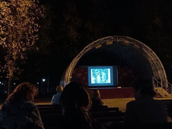 Фильм "Гусарская баллада" Фильм "Гусарская баллада"