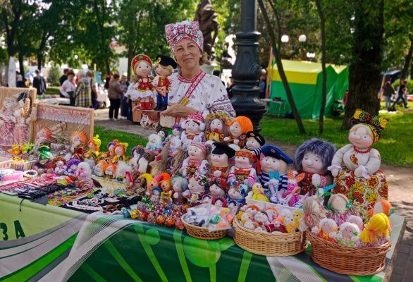 "Клуб народных умельцев" Мастера приняли участие "Клуб народных умельцев" Мастера приняли участие