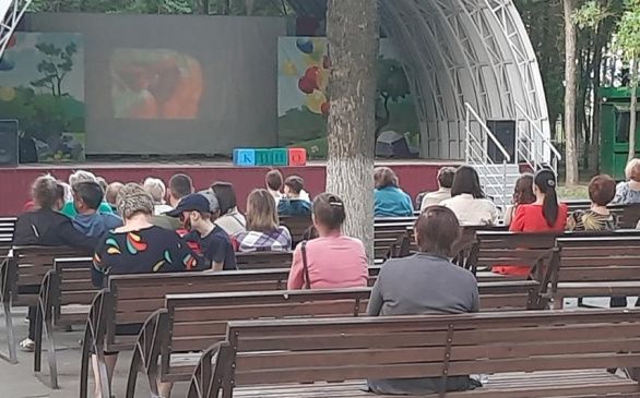 В Детском парке состоялся кинопоказ