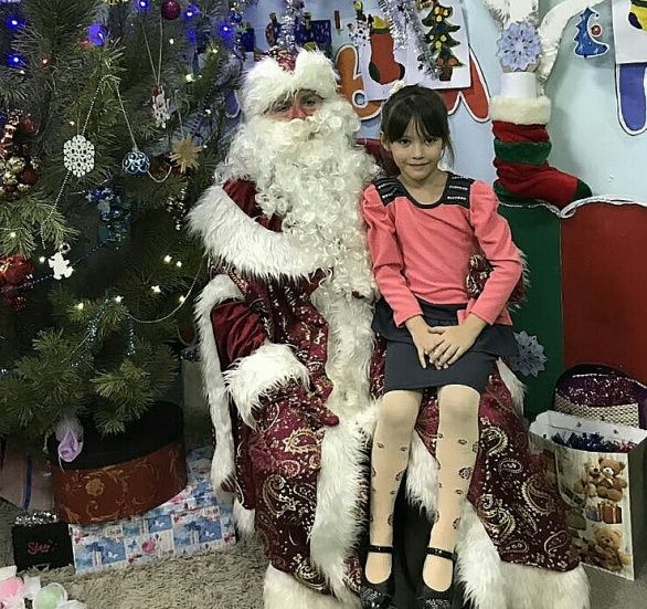 «В гостях у Деда Мороза и Снегурочки» Детский парк 