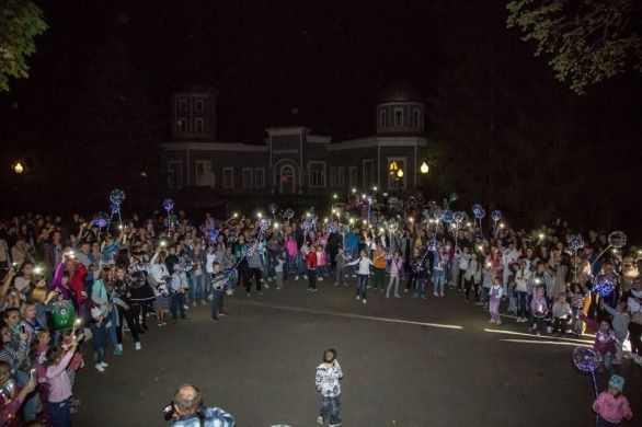 Фестиваль волшебных шаров Фестиваль волшебных шаров