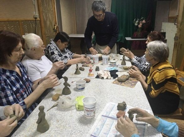 В стиле Дымковской игрушки...