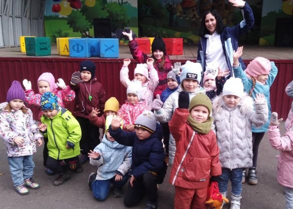"Юные атлеты шлют приветы"