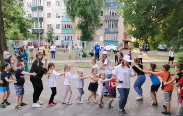 Праздник двора на ул. Вяземского, 33а