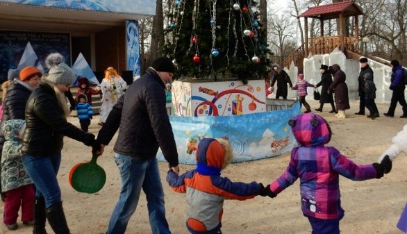 Новогодние каникулы в парке Белинского Новогодние каникулы в парке Белинского