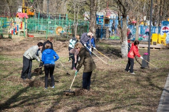 Субботник в Детском парке