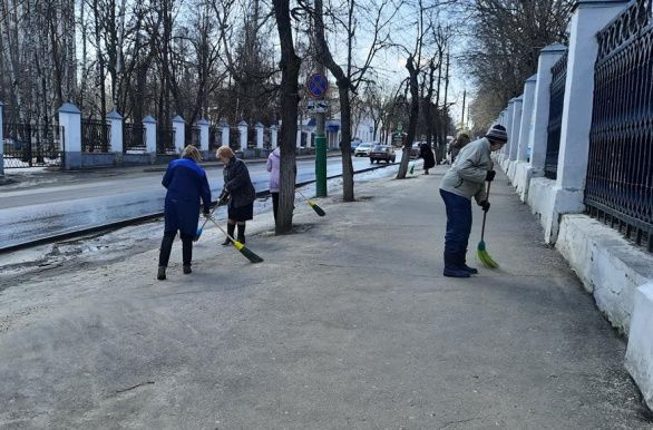 Сотрудники приняли участие в санитарной пятнице