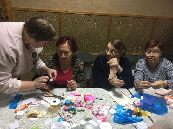 Новогодняя корона