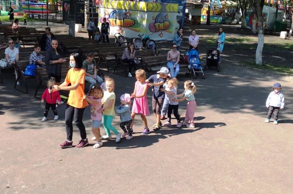 День хорошего настроения в Детском парке День хорошего настроения в Детском парке