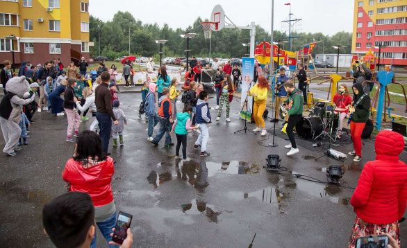 Праздник двора на ул. Антонова. #летовгороде
