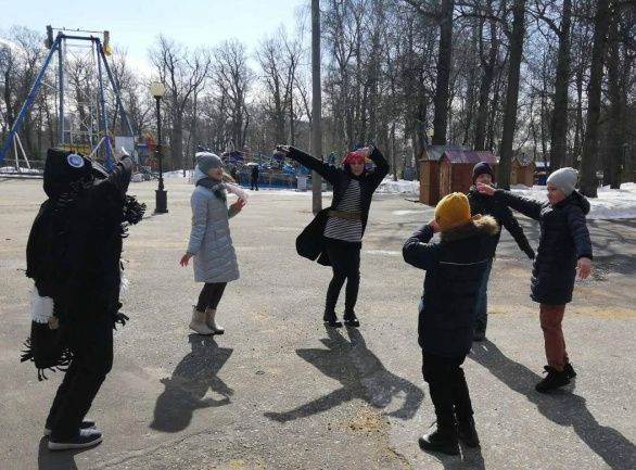 "Да здравствуют каникулы!" "Да здравствуют каникулы!"