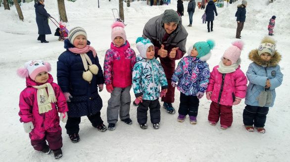 "В зимний холод – всякий молод!" "В зимний холод – всякий молод!"