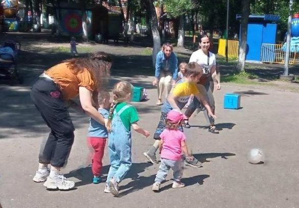 "Нас не победить!" "Нас не победить!"