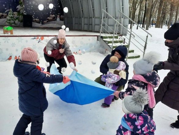 Выходные в Детском парке Выходные в Детском парке