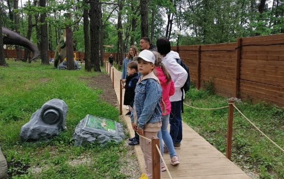 Квест "По следам динозавров"