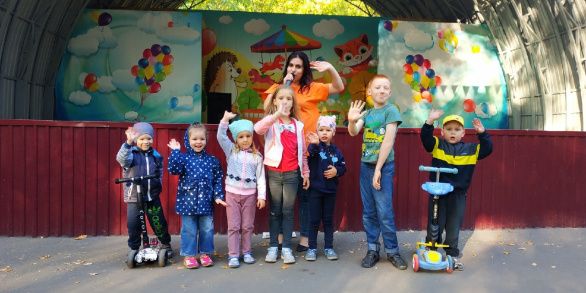 "Летняя читалка " Детский парк "Летняя читалка " Детский парк