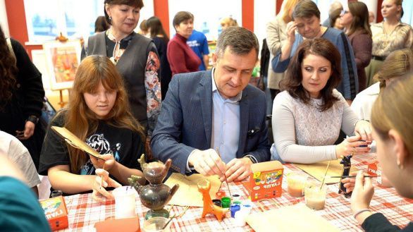 "Абашевская игрушка. Русская керамика. Взгляд в будущее" "Абашевская игрушка. Русская керамика. Взгляд в будущее"