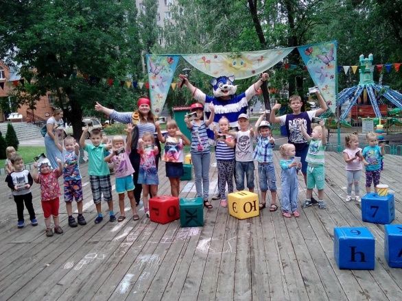 «День рождения тельняшки»