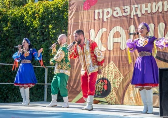 В первый день фестиваля "Праздник каши"