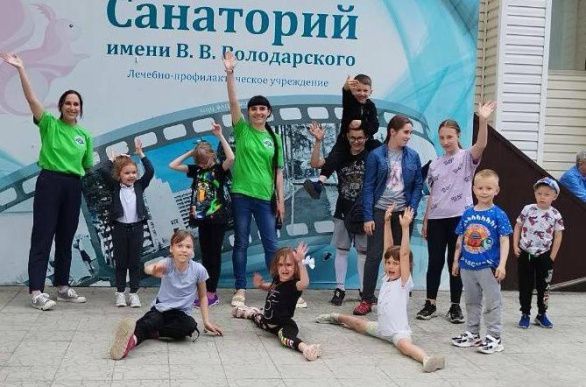 Сотрудники парка Белинского в гостях у ребят Сотрудники парка Белинского в гостях у ребят
