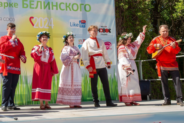 Большой праздничный концерт