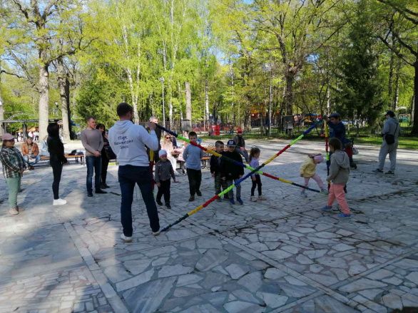 В парке Белинского прошли программы