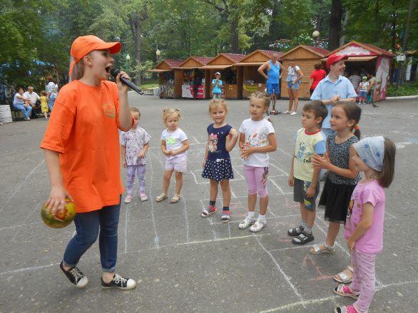 Парк Белинского "Час игры" 