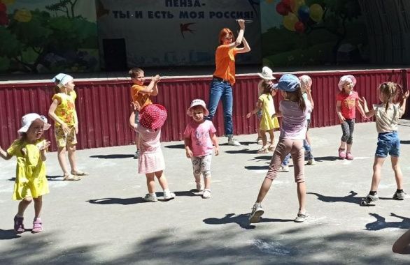 "Чудесный паровоз" "Чудесный паровоз"